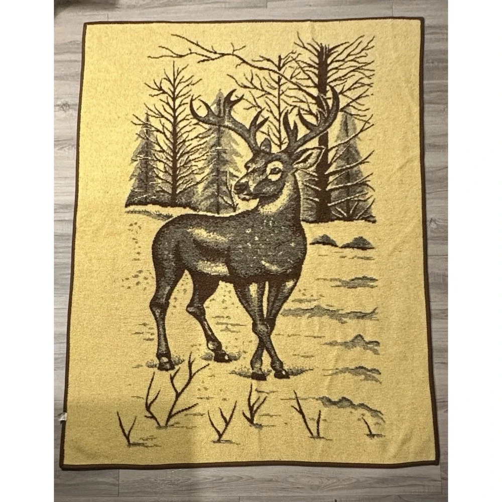 Vintage‎ Acrylic Deer Blanket Reversible Made in Spain Buck Wilderness Brown Tan